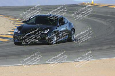 media/Dec-03-2023-Speed Ventures (Sun) [[63e011f1de]]/6-Yellow Group/Session 1 (Turns 9 and 10 Set 2)/